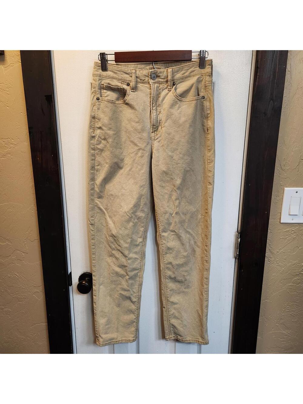 AEO Women's Tan Corduroy Mom Straight Jeans- 6 Regular
